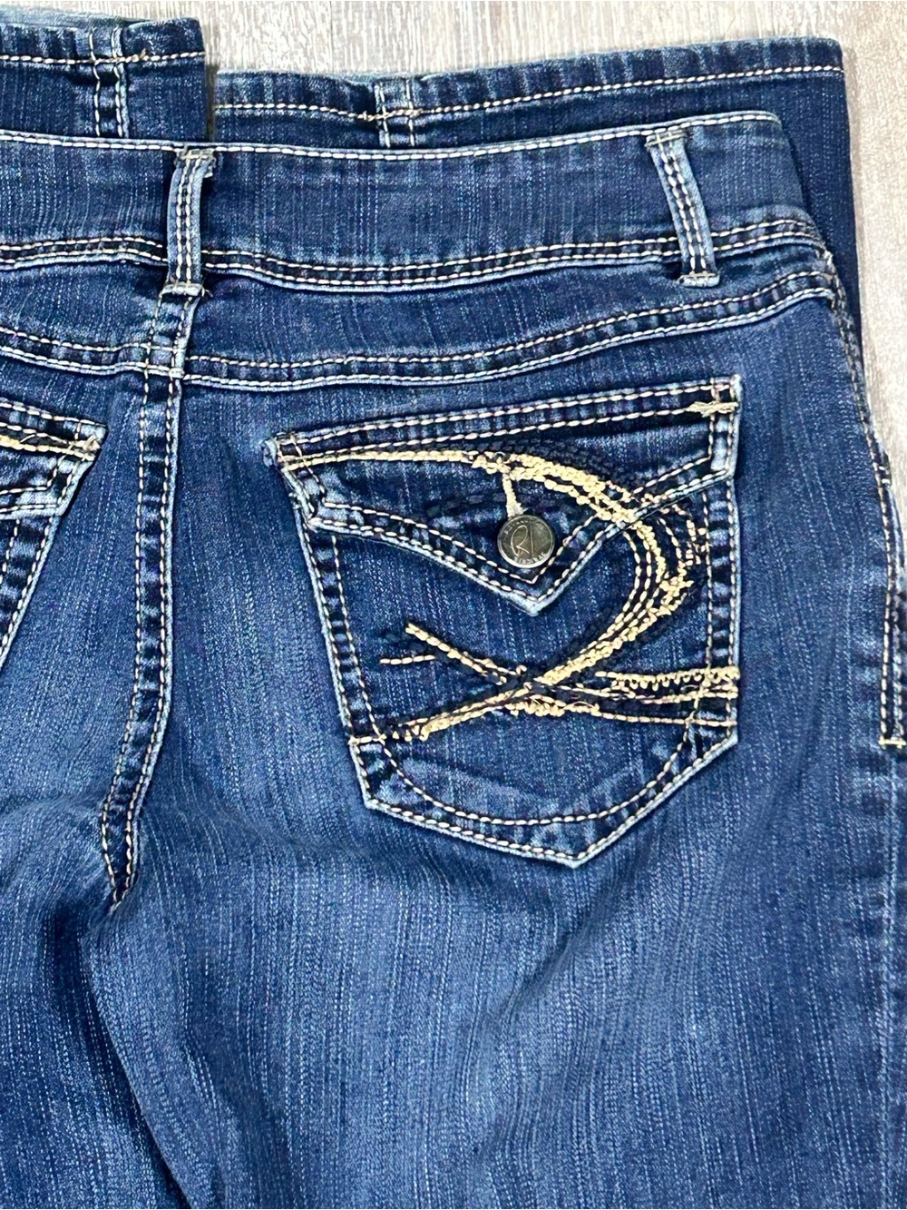 Revolution by Ricki's Claire Jeans Size 27 Bootcut Western Embroidered Dark Wash